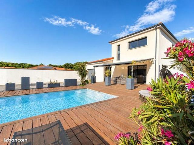 Maison 5 pièces 126 m²