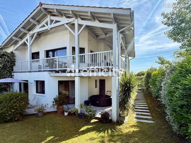 Maison 5 pièces 126 m²