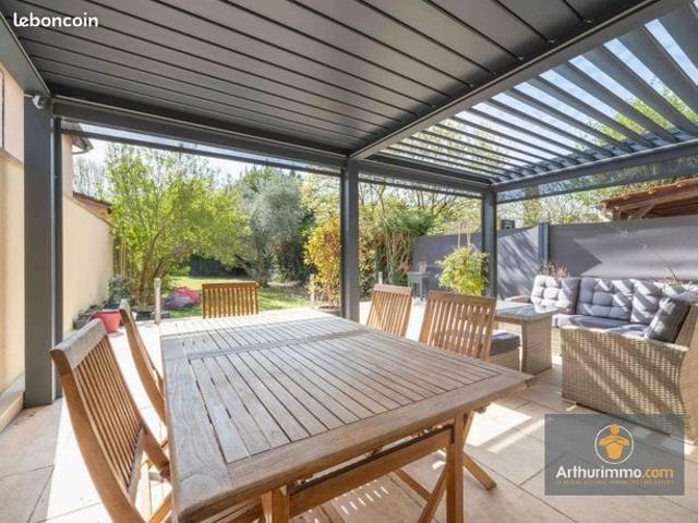 Maison 5 pièces 126 m²