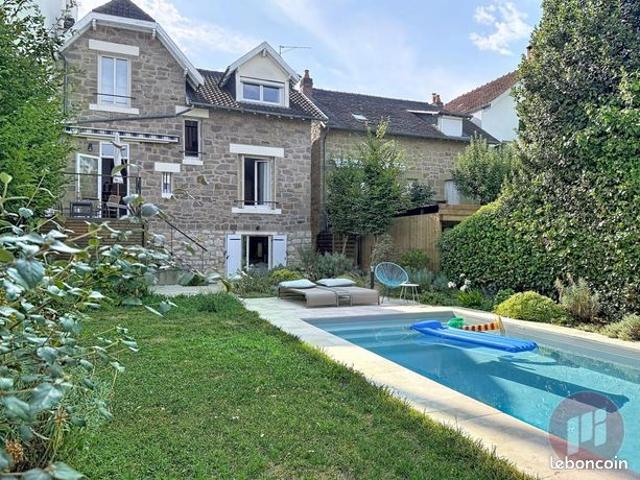 Maison 5 pièces 126 m²