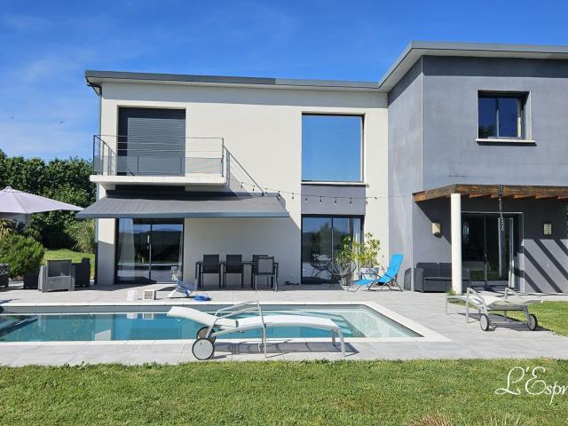Maison 5 pièces 126 m²
