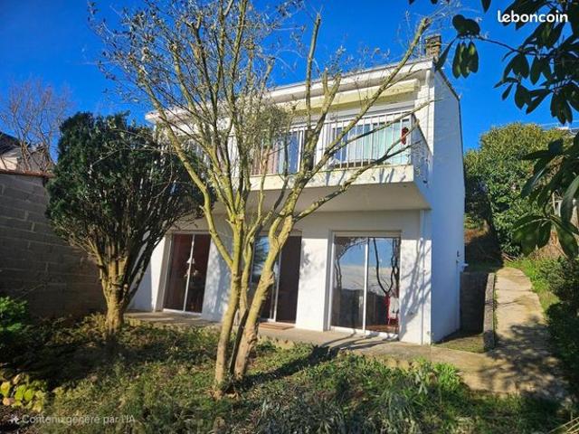 Maison 5 pièces 126 m²