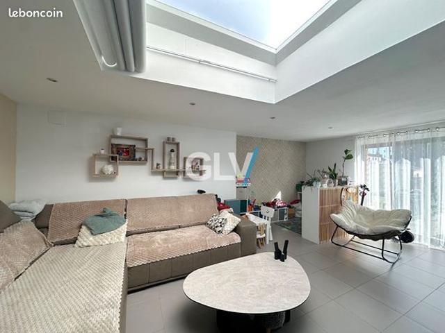 Maison 5 pièces 126 m²