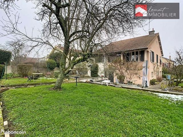 Maison 5 pièces 126 m²