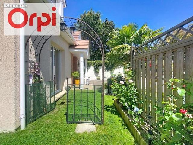 Maison 5 pièces 126 m²