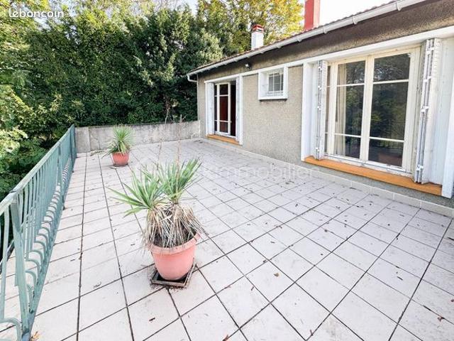 Maison 5 pièces 126 m²