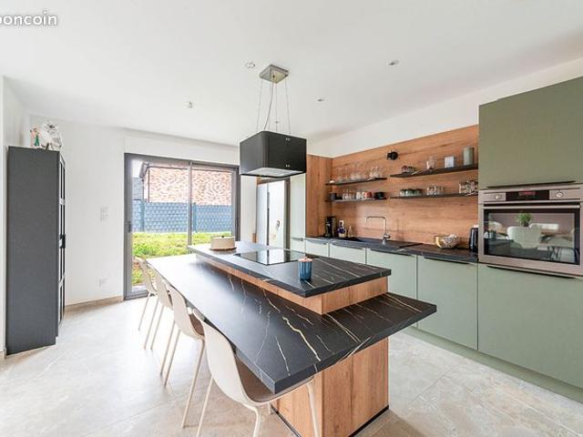 Maison 5 pièces 126 m²