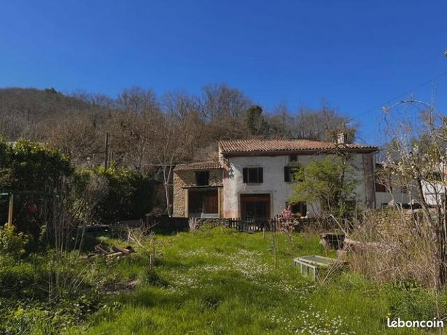 Maison 5 pièces 126 m²