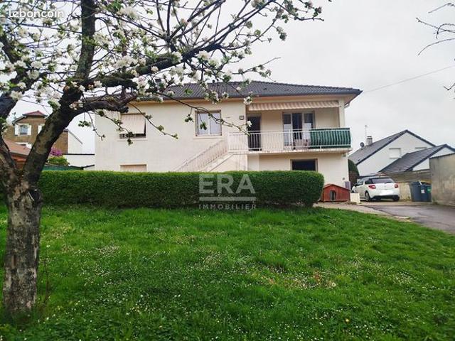 Maison 5 pièces 126 m²