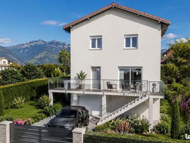 Maison 5 pièces 126 m²