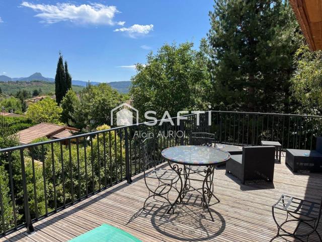 Maison 5 pièces 126 m²