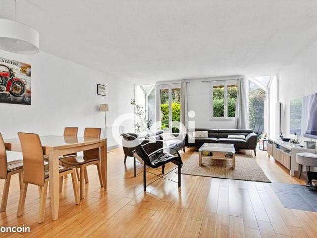 Maison 5 pièces 126 m²