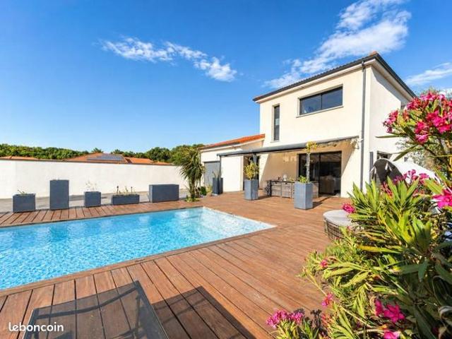 Maison 5 pièces 126 m²