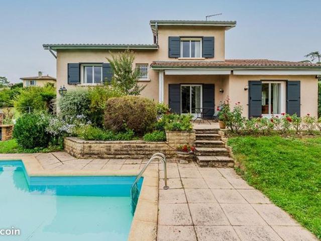 Maison 5 pièces 126 m²