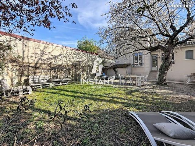 Maison 6 pièces 126 m²