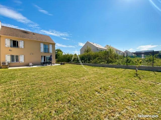 Maison 5 pièces 126 m²