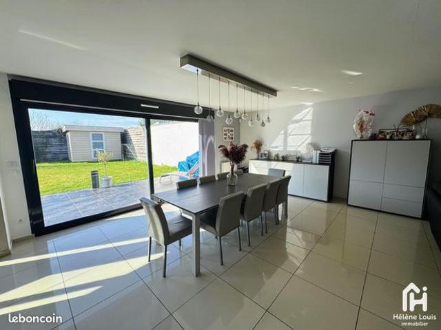 Maison 5 pièces 126 m²