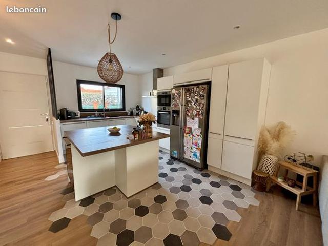 Maison 5 pièces 126 m²