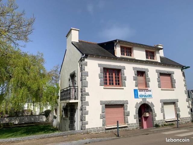 Maison 5 pièces 126 m²