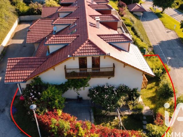 Maison 5 pièces, 126 m² à louer à Gex 01170