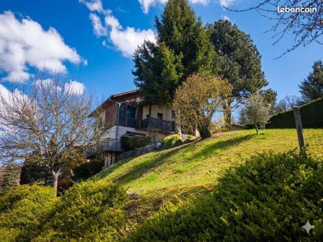 Maison 6 pièces 158 m²