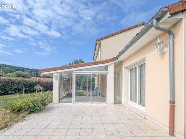 Maison 5 pièces 127 m²