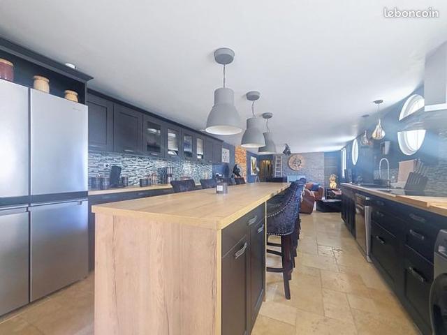 Maison 5 pièces 127 m²