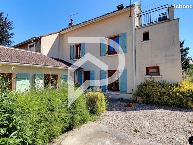 Maison 5 pièces 127 m²