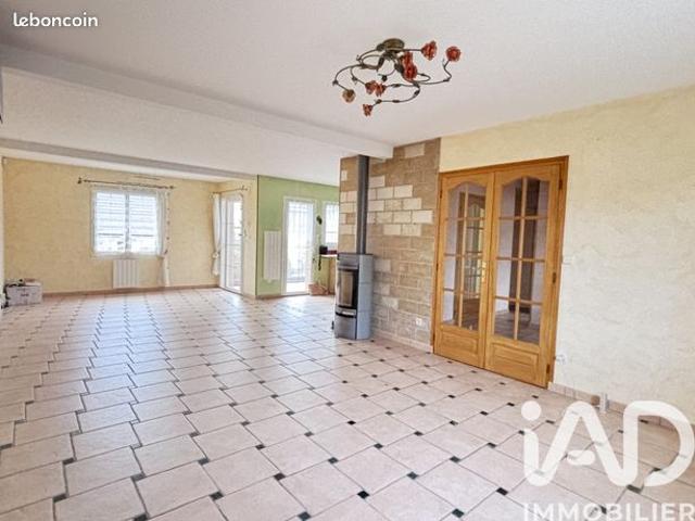 Maison familiale 5 pièces 127 m²