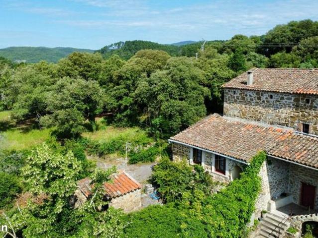 Maison 5 pièces 127 m²