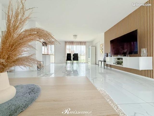 Maison 5 pièces 121 m²