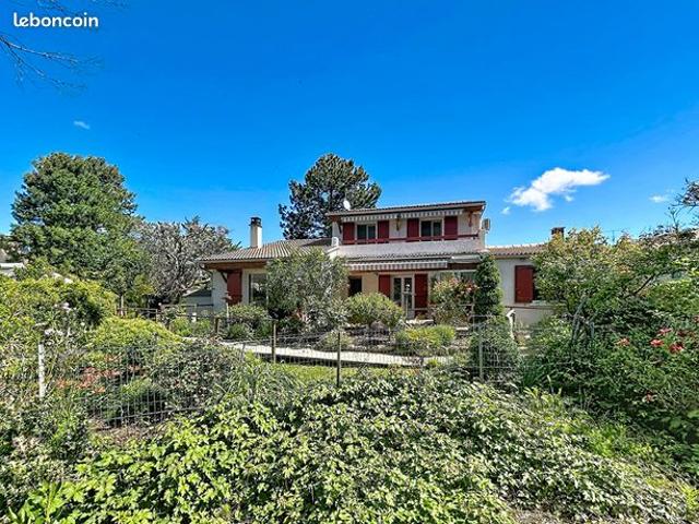 Maison 5 pièces 127 m²