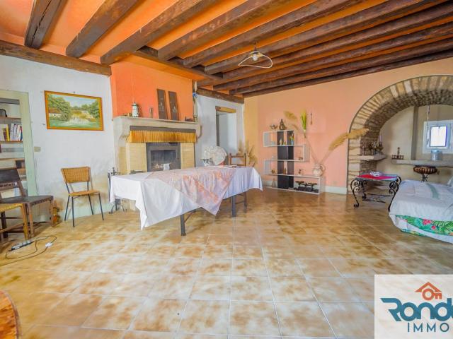 Maison 5 pièces 127.5 m2 terrain 249 m2 127m² Tarsul