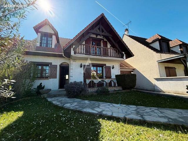 Maison 5 pièces 128 m²