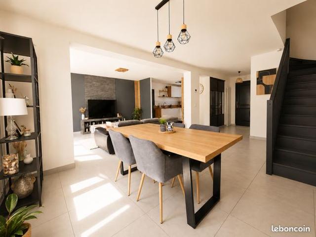 Maison 5 pièces 128 m²