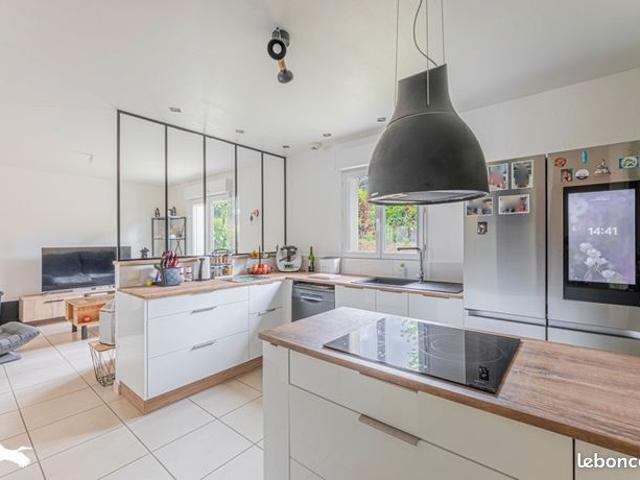Maison 5 pièces 128 m²