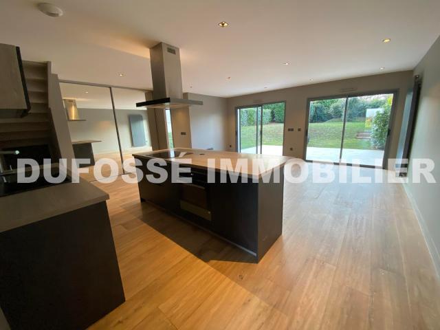 Maison 5 pièces 128 m²