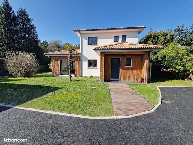 Maison 5 pièces 128 m²