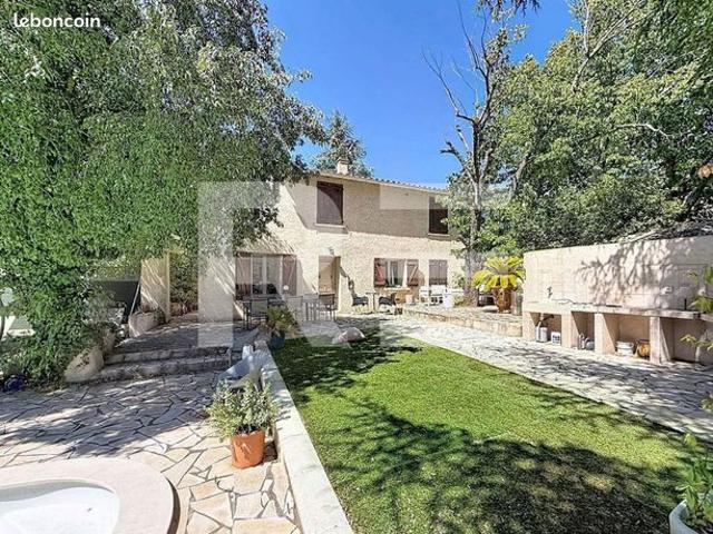 Maison 5 pièces 128 m²
