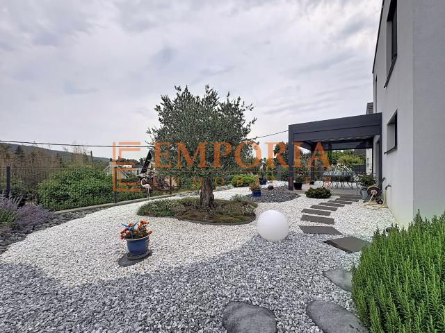 Maison 5 pièces 128 m²