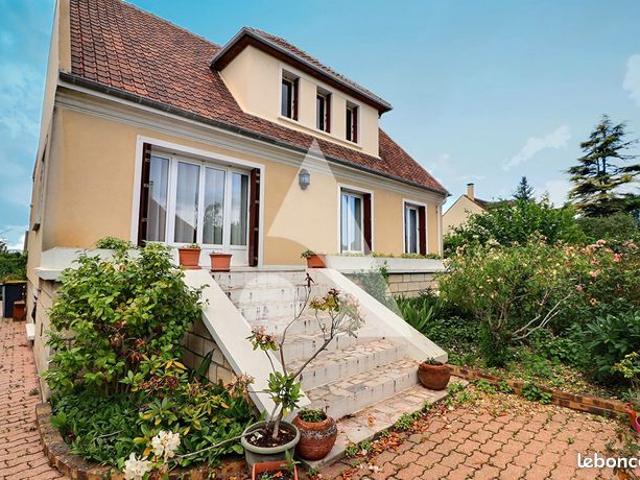 Maison 5 pièces 129 m²