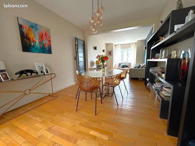 Maison 5 pièces 135 m²