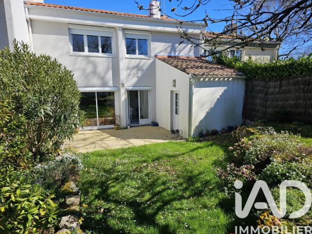 Maison 6 pièces 120 m²