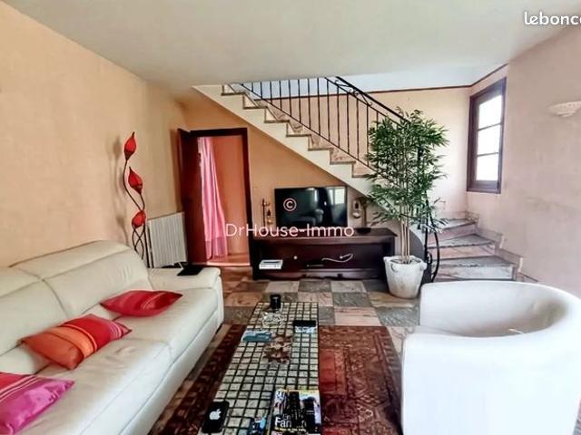 Maison 5 pièces 120 m²