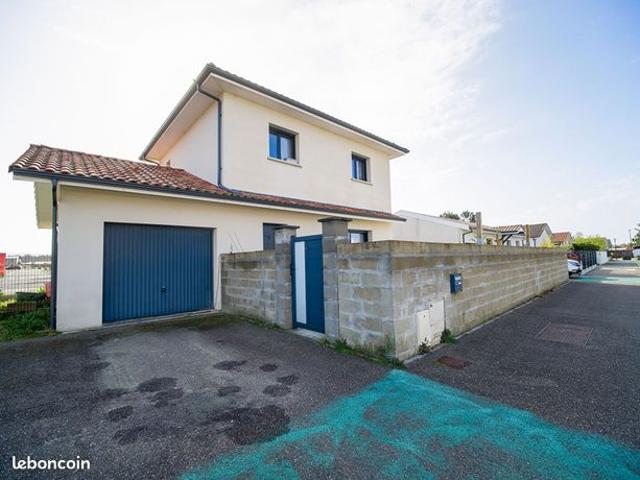 Maison 5 pièces 120 m²