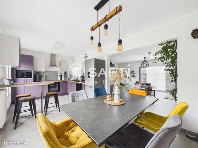 Maison 5 pièces 120 m²