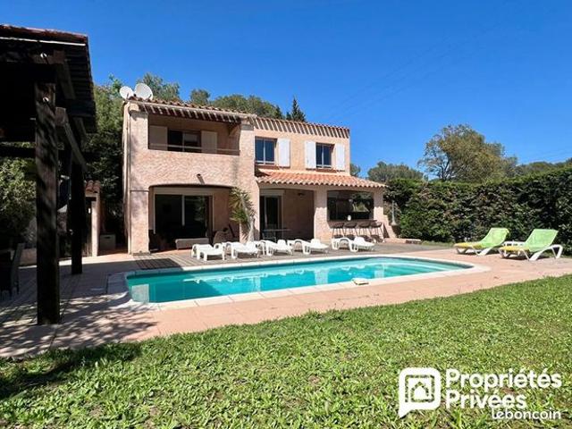 Maison 5 pièces 120 m²
