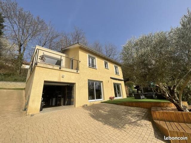 Maison 5 pièces 120 m²