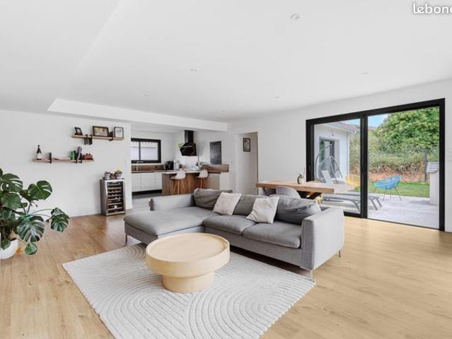 Maison 5 pièces 120 m²