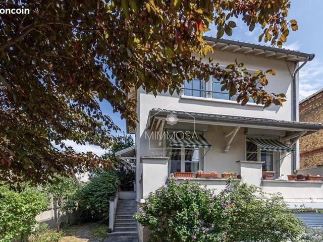 Maison 5 pièces 120 m²
